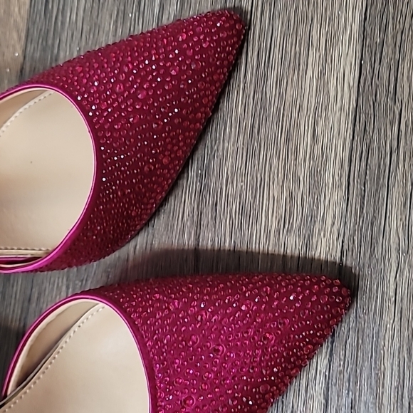 NWT B. Mischka Jewel pink satin crystals ankle strap heel pointy toe shoes 8.5 - Picture 2 of 9